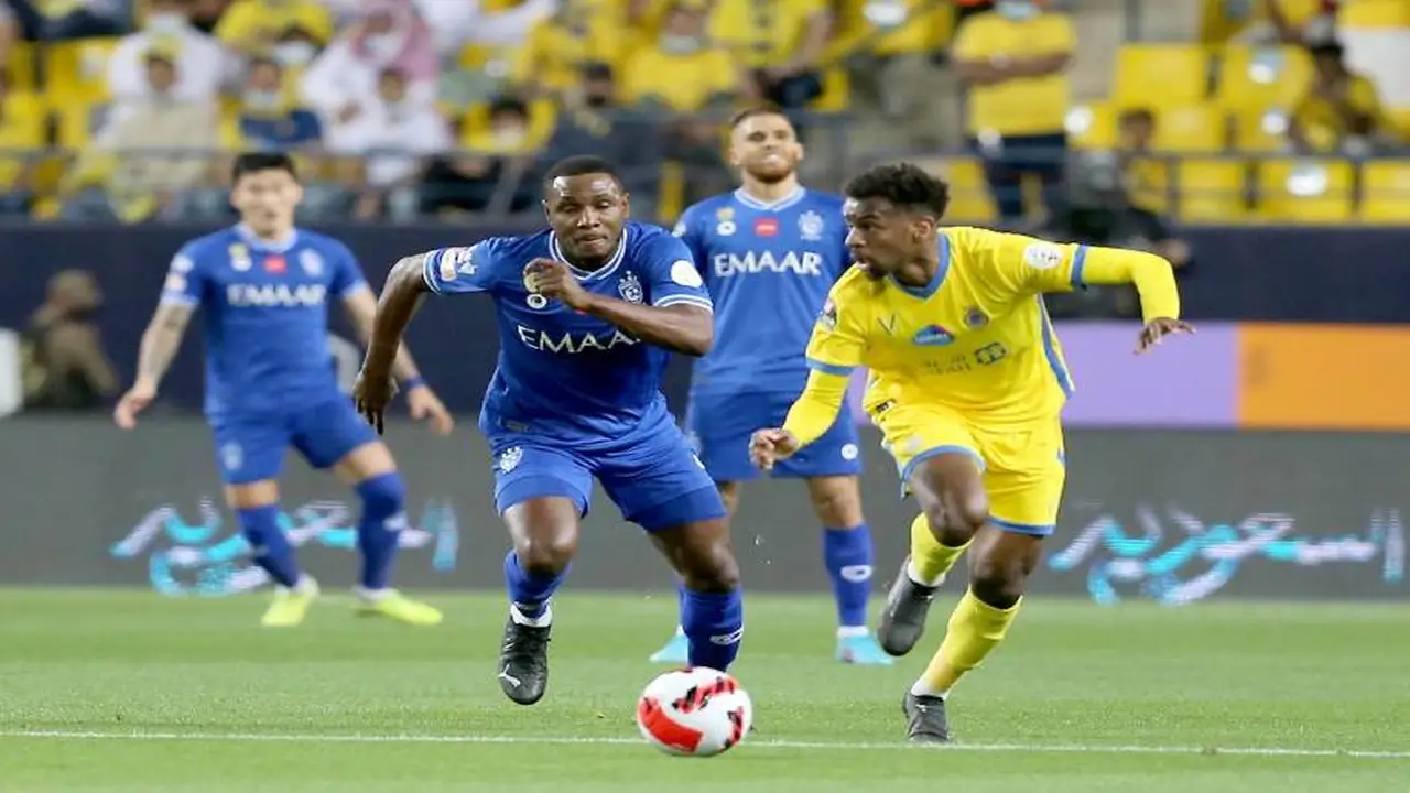 توقيت قمة النصر والهلال في الدوري السعودي والتشكيل المتوقع للفريقين